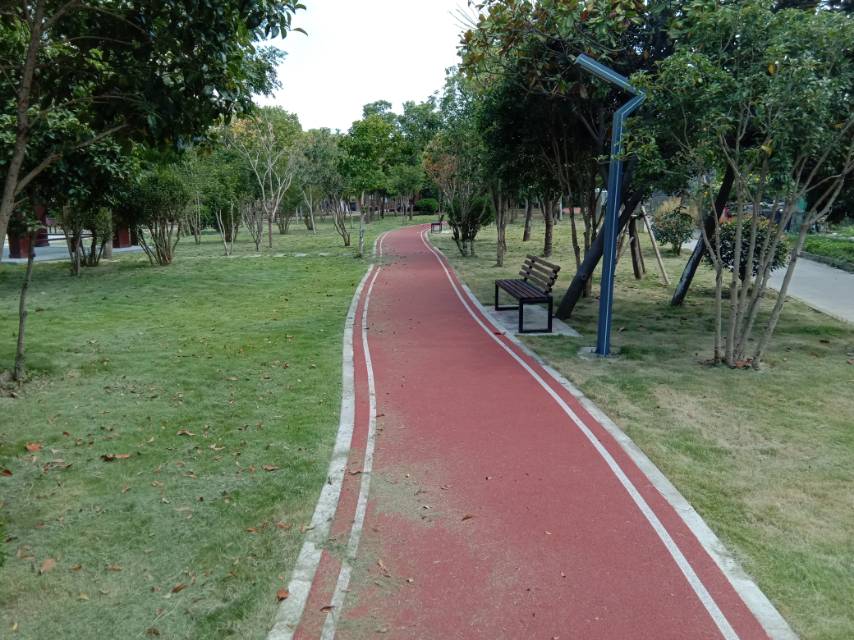洞星小区市民健身步道