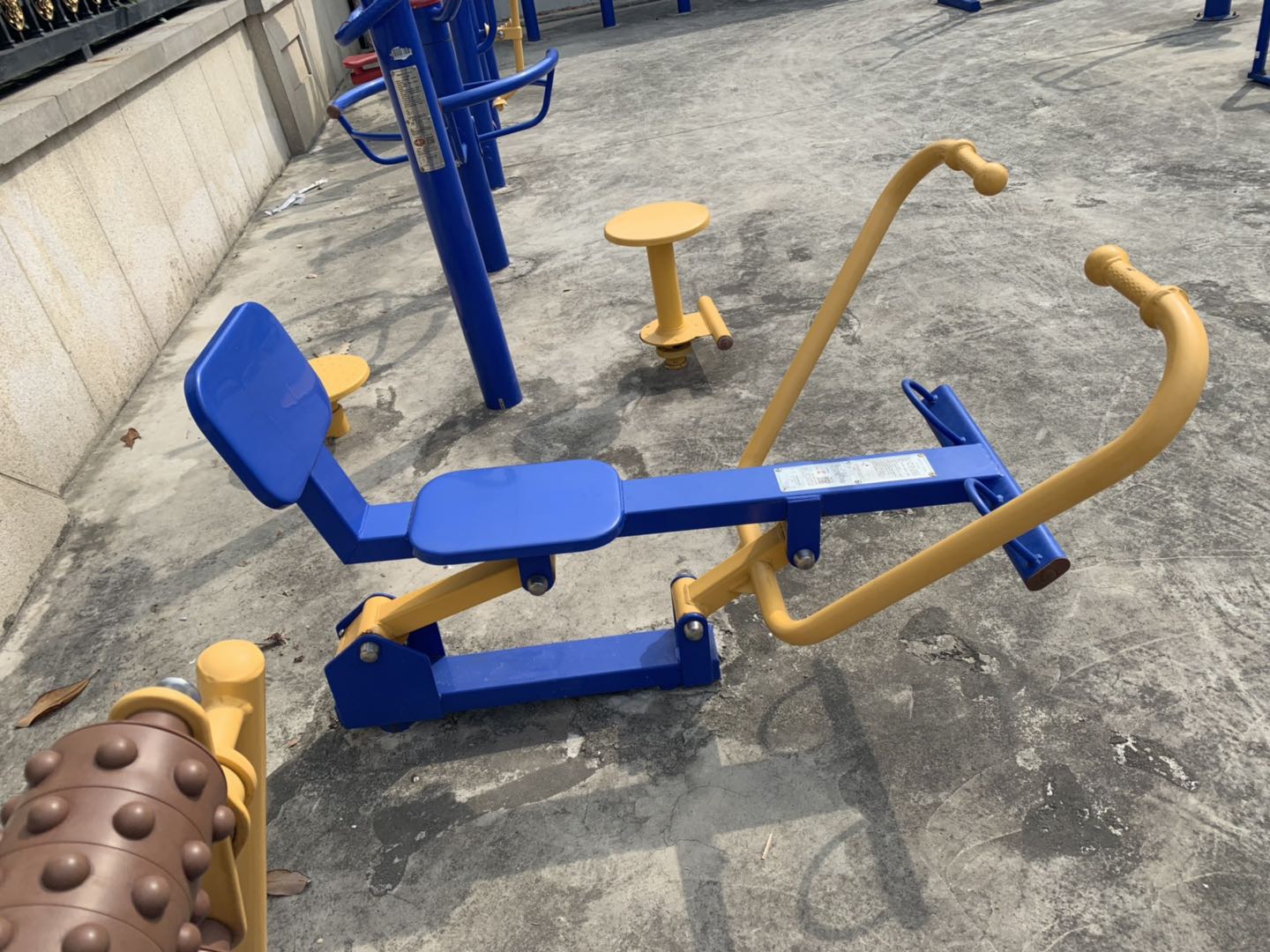 划船器