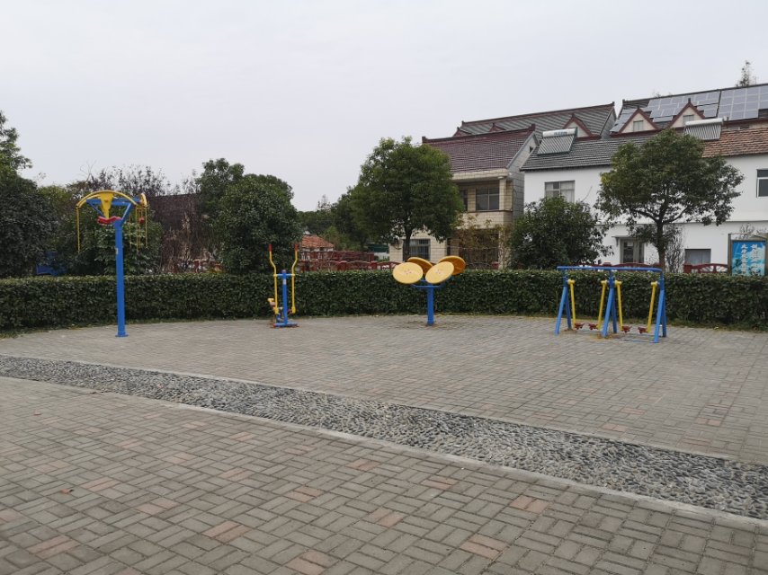 梅园8组