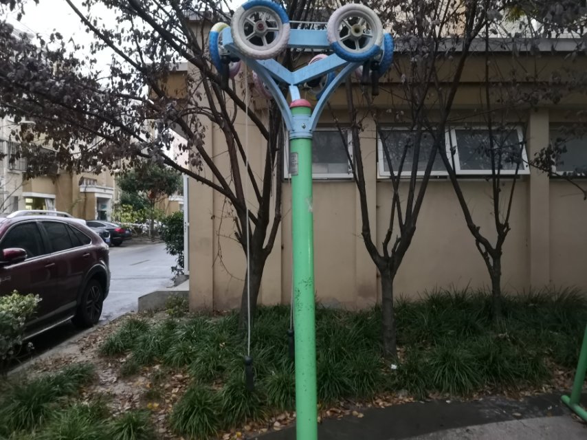 牵引器