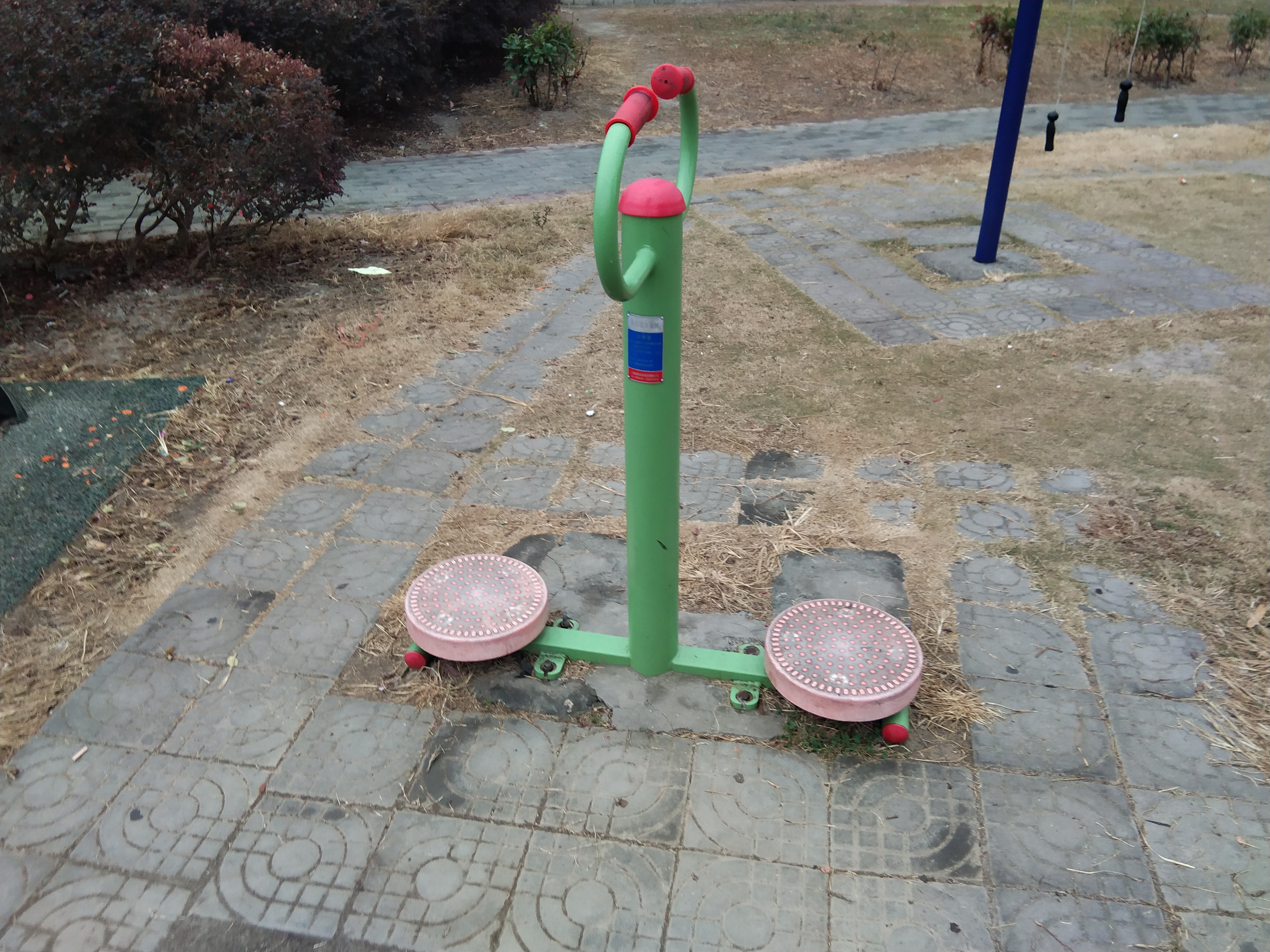 扭腰器