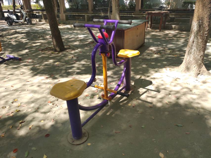 下肢康复器