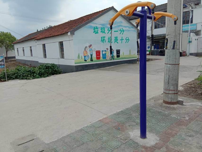 牵引器