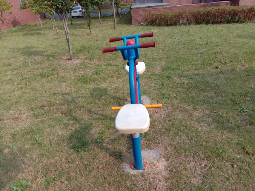 下肢康复器