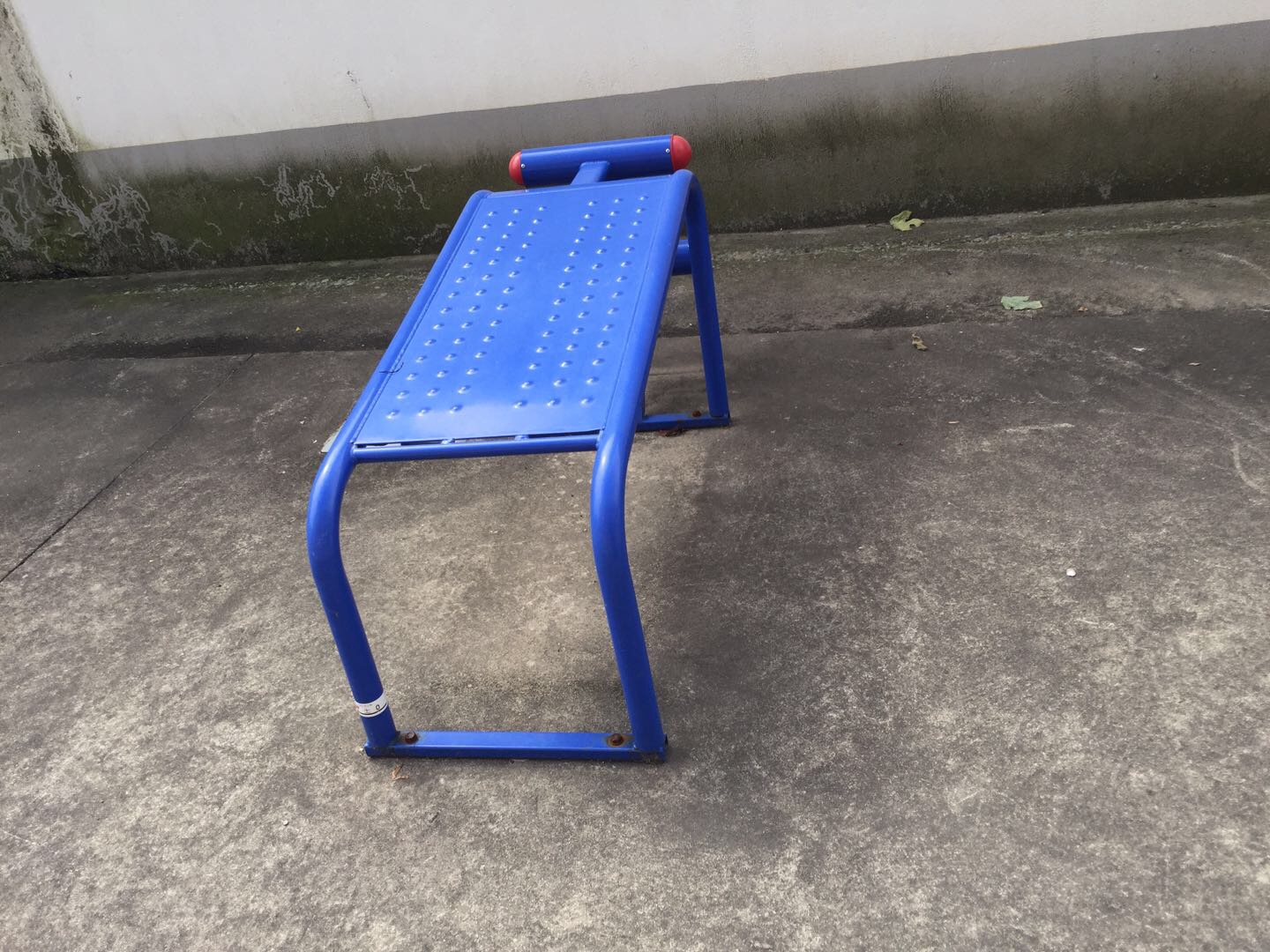 仰卧起坐板