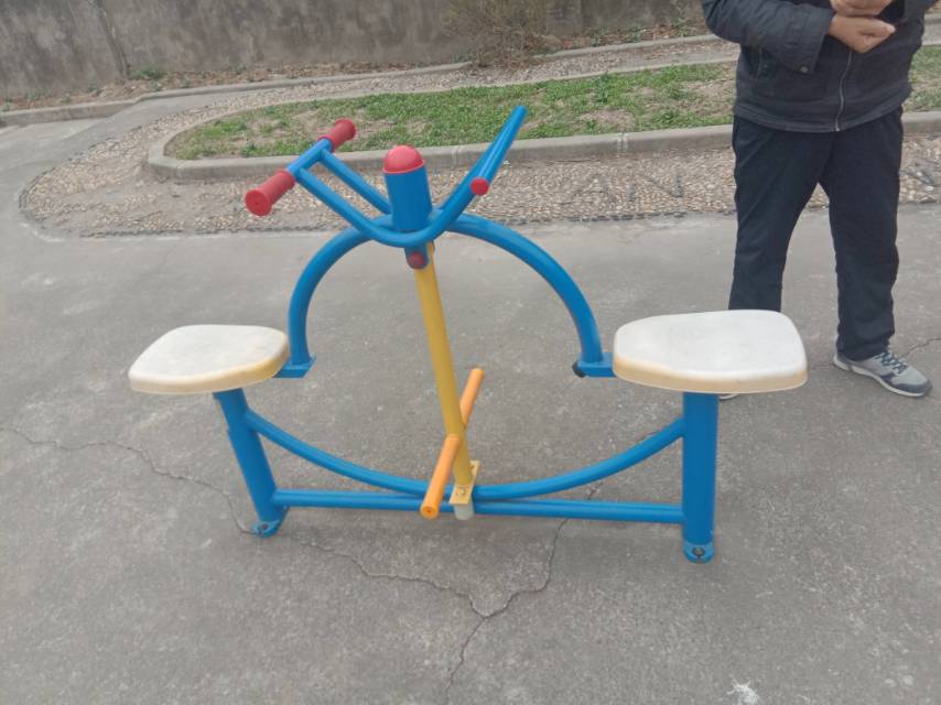 下肢康复器