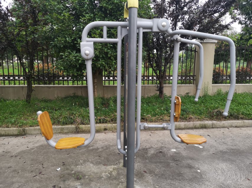 上下肢训练器