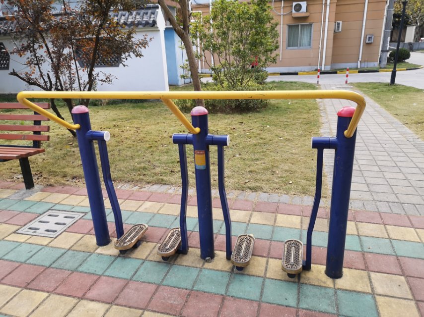 太空漫步器