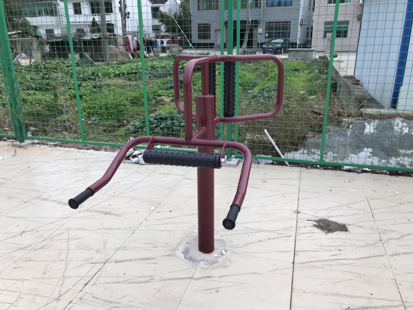 腰背按摩器