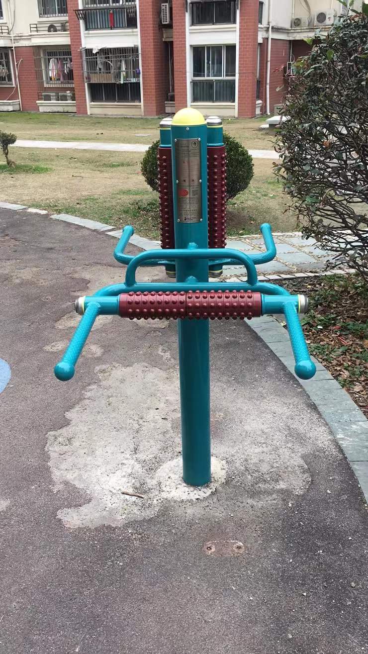 互动式腰背按摩器