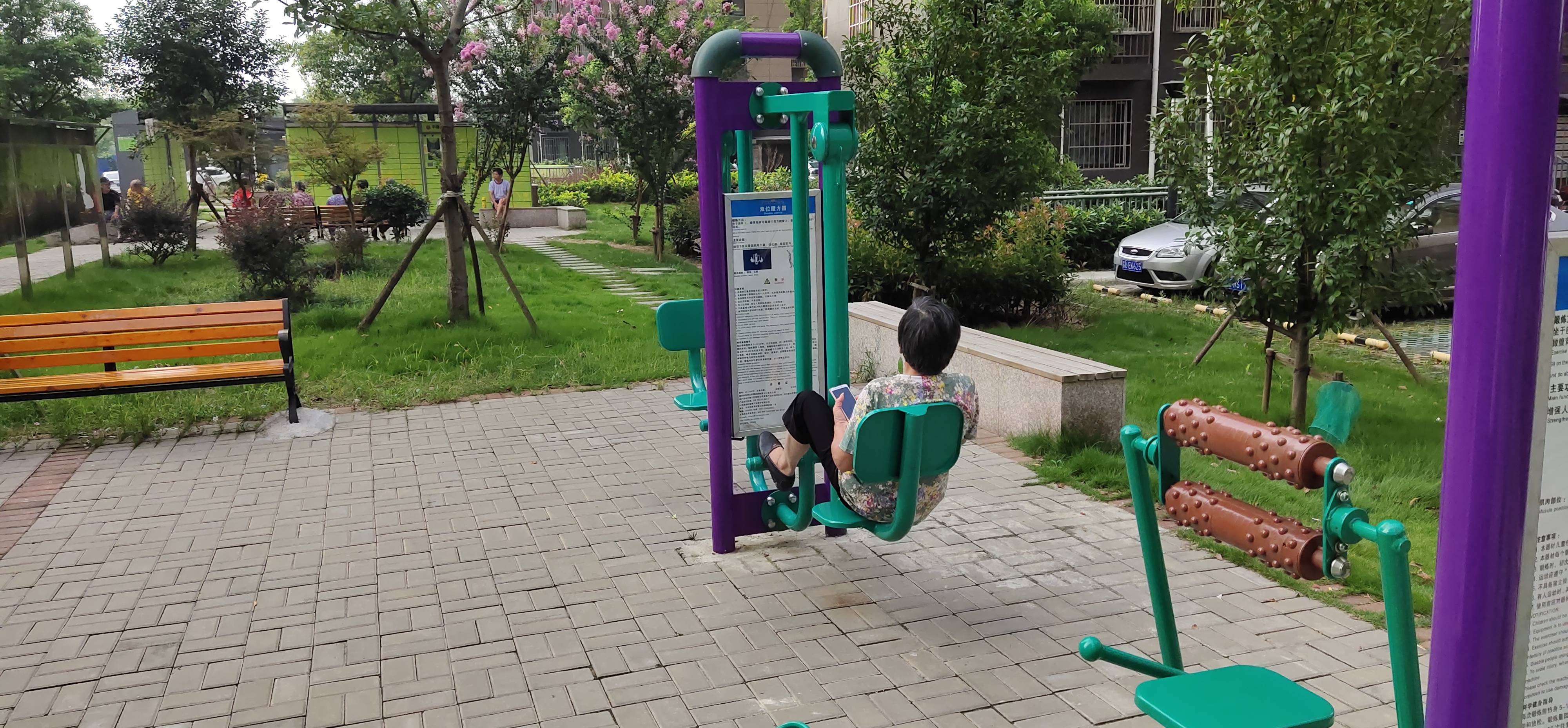 双位蹬力器
