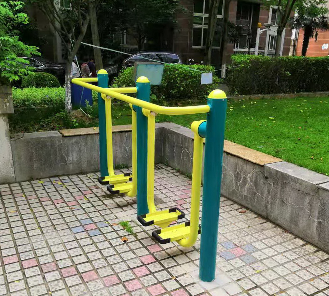 浦江茗园居委会健身点（一）