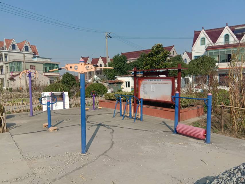 龙港村健身点