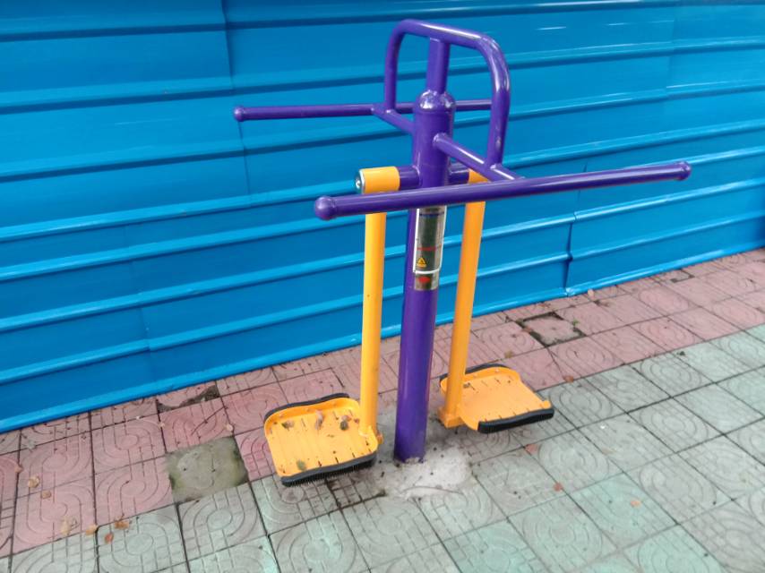 钟摆器
