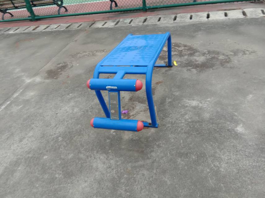 仰卧起坐板