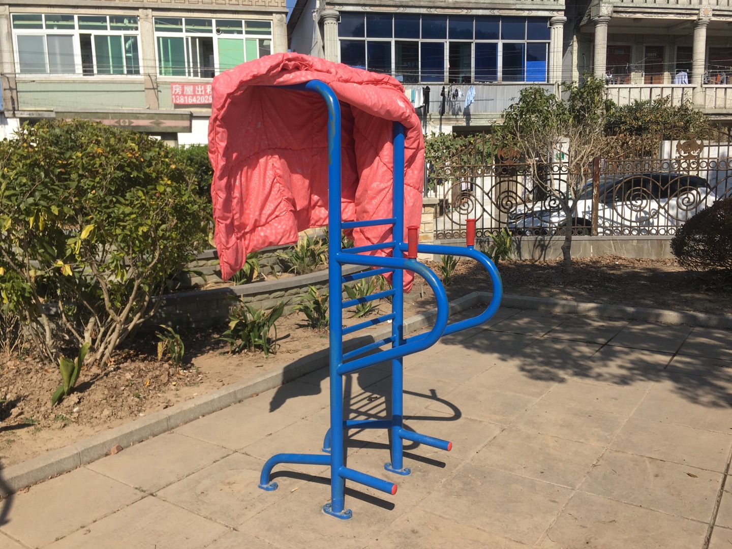多功能训练器