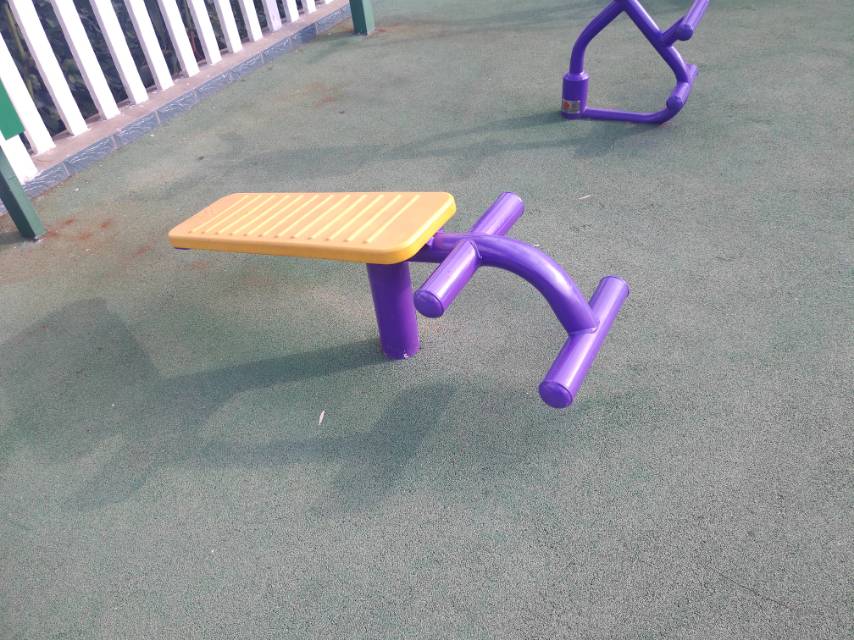单人腹肌架