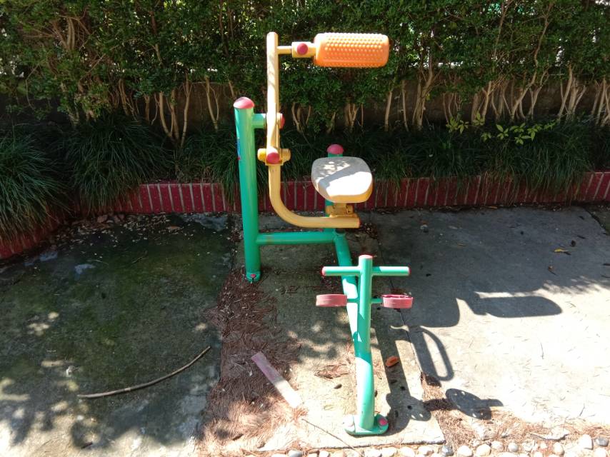 自重腹背锻炼器