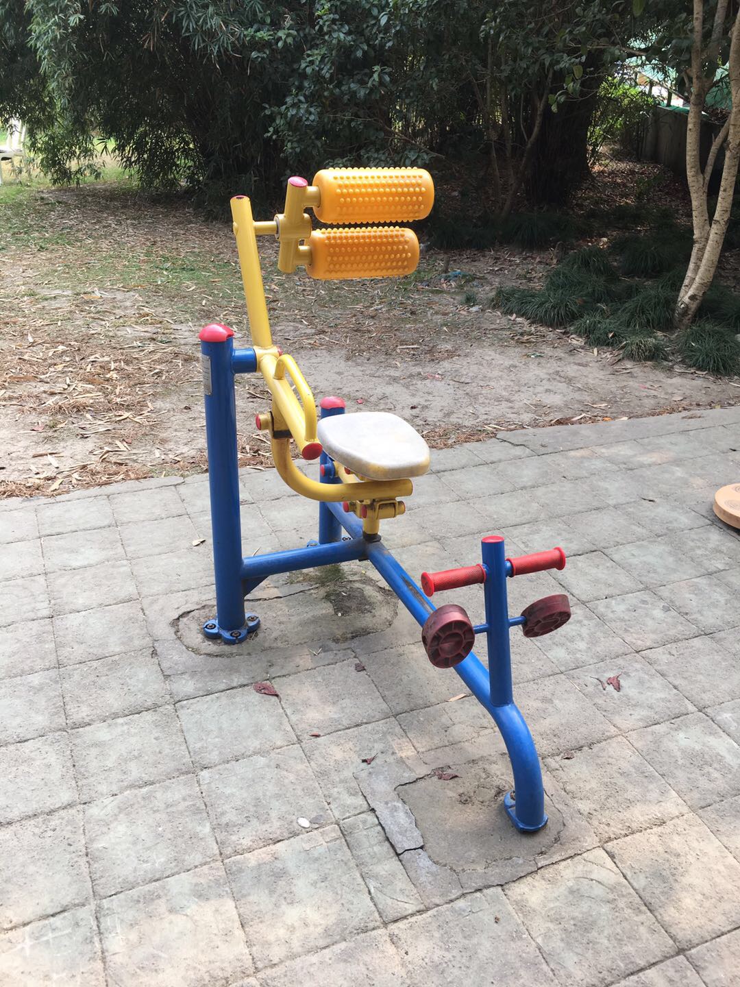 自重腰腹器