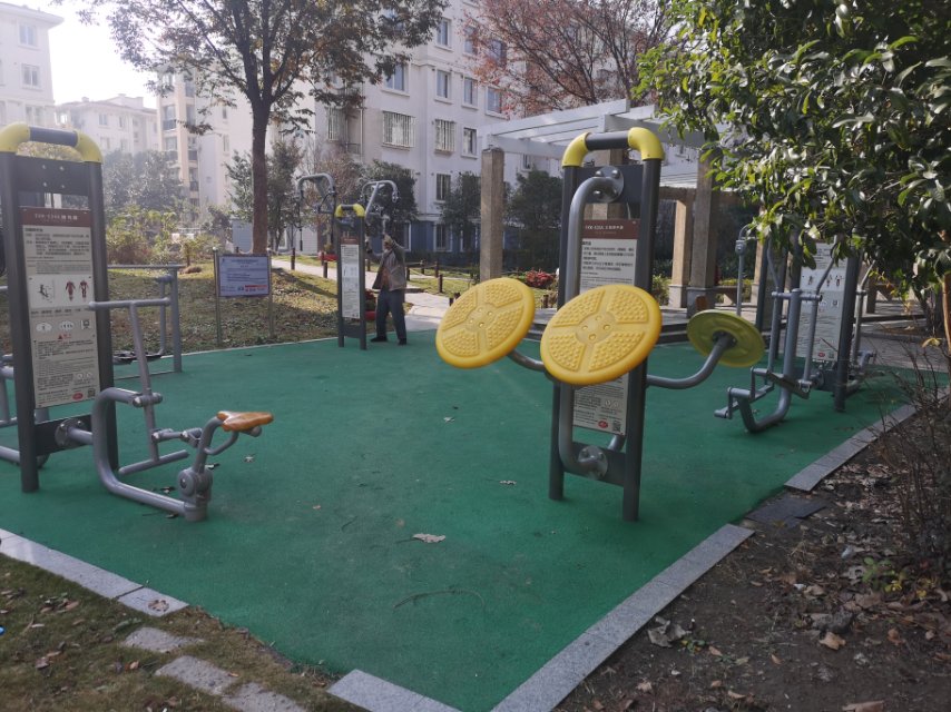 三林镇世博家园市民益智健身点1