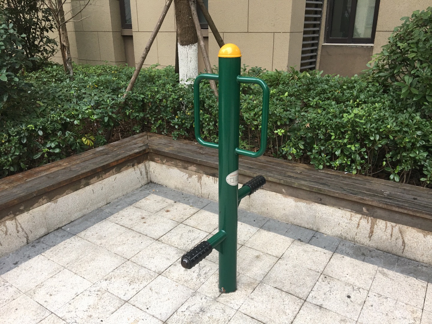 三人压腿器