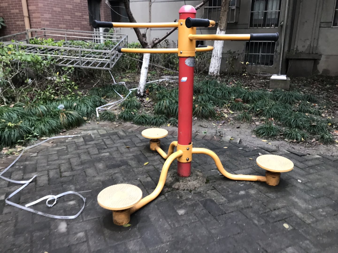 扭腰器