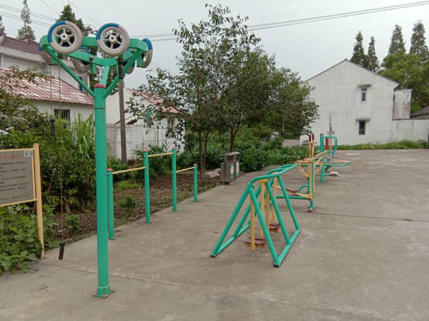 东庄村（乔湾里）健身点