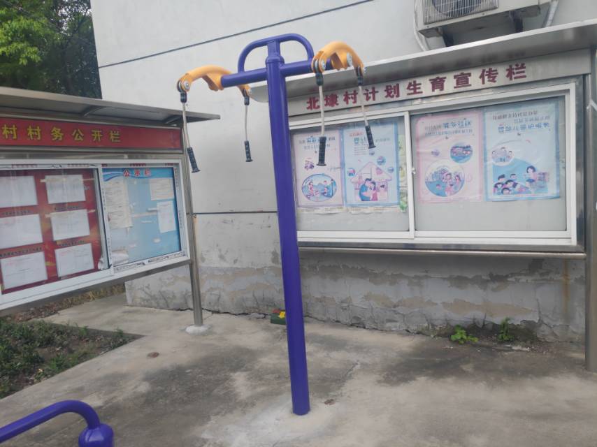 牵引器