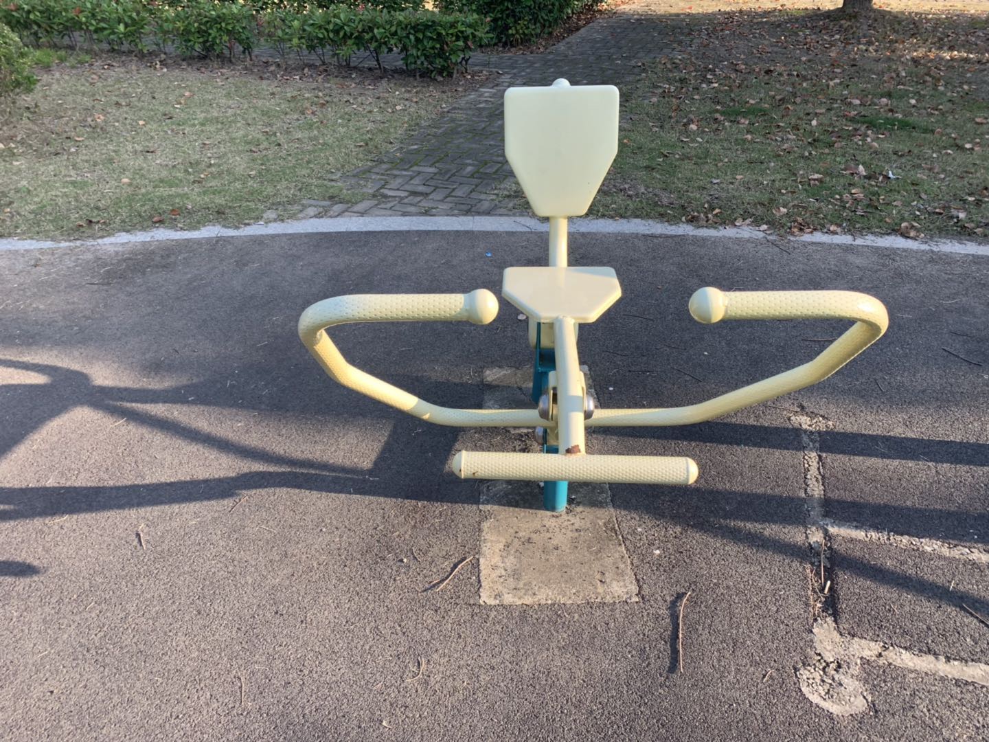 划船器