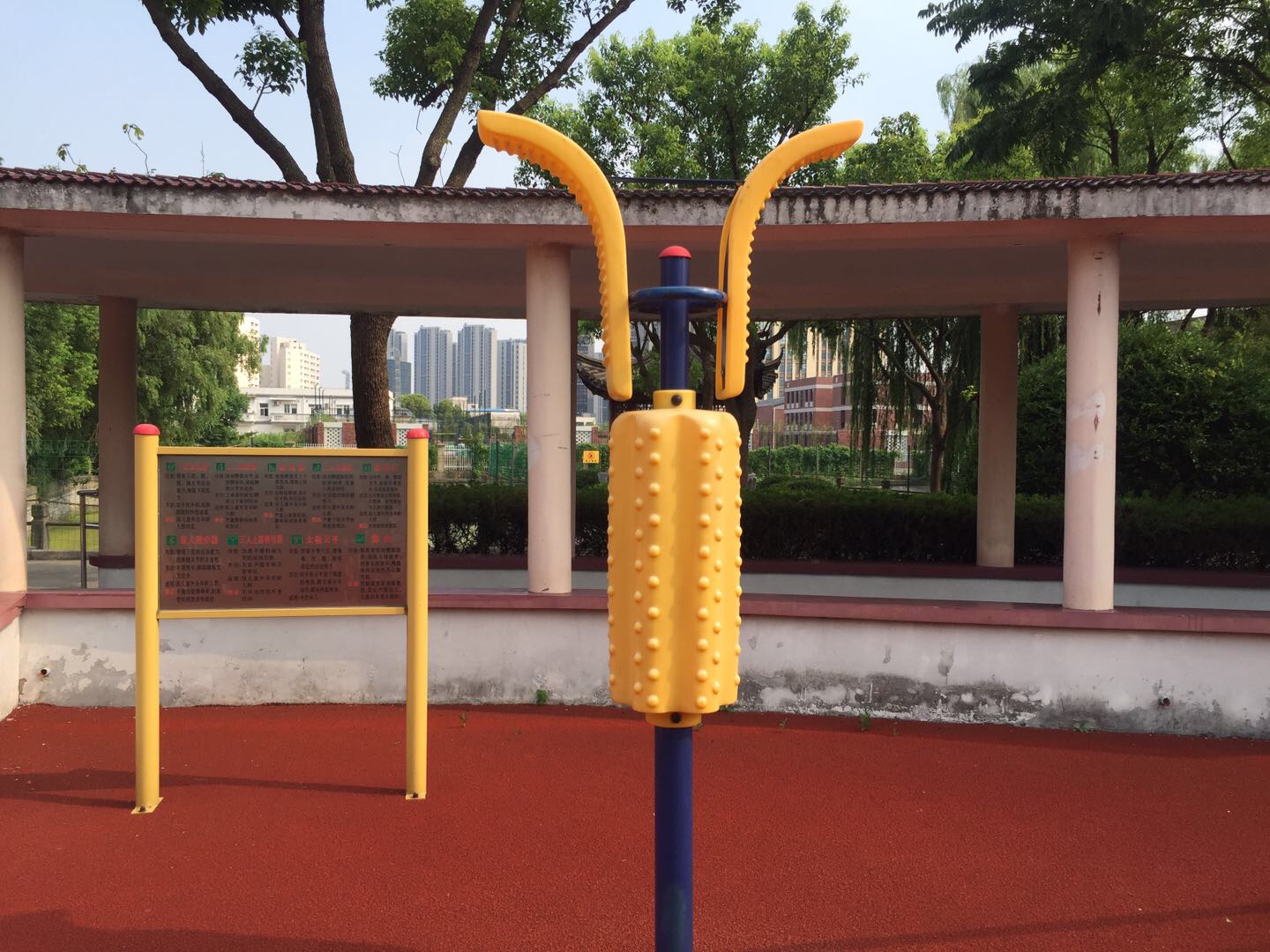 健身柱