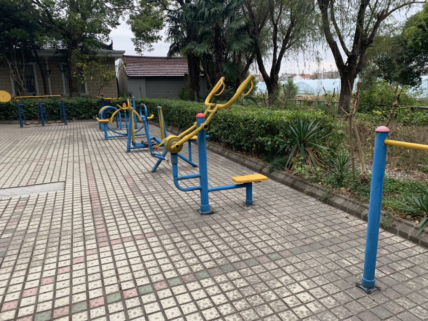上肢锻炼器