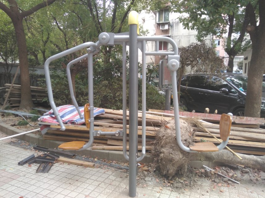 上下肢训练器