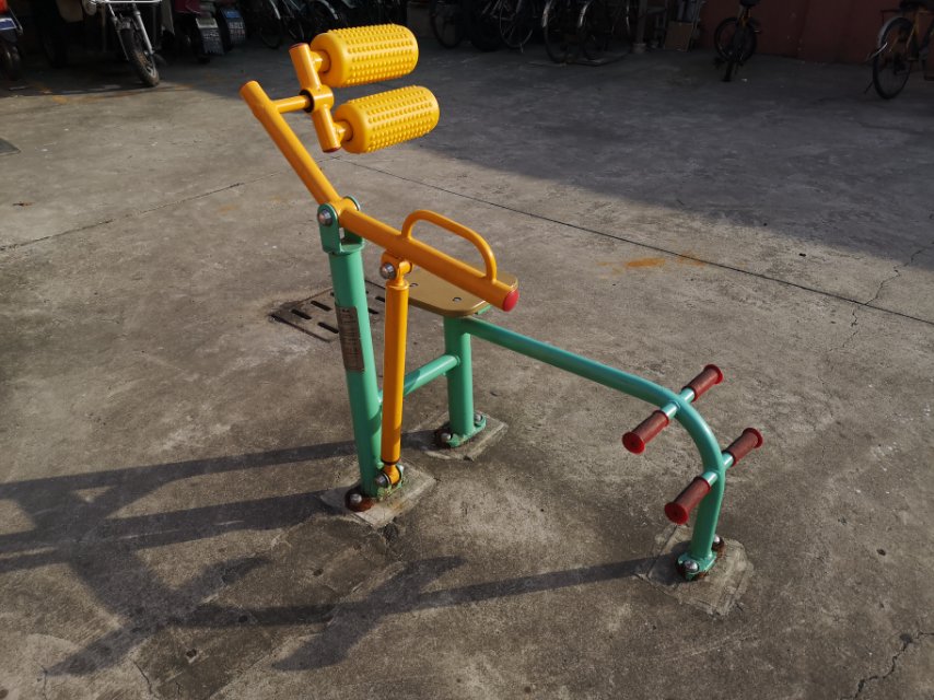 腹背锻炼器