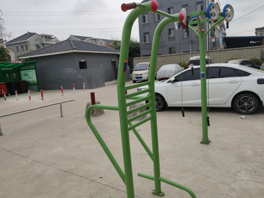 多功能锻炼器