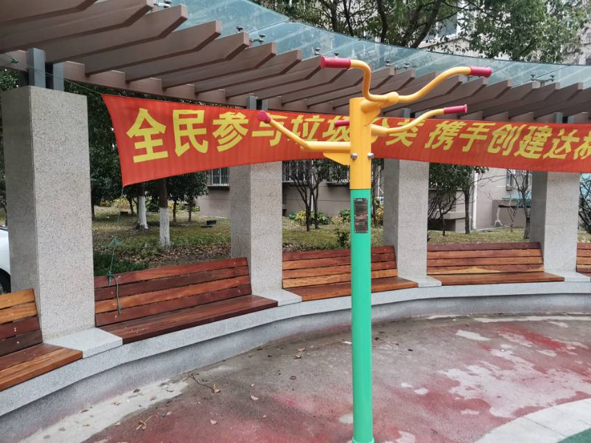 三位引体架