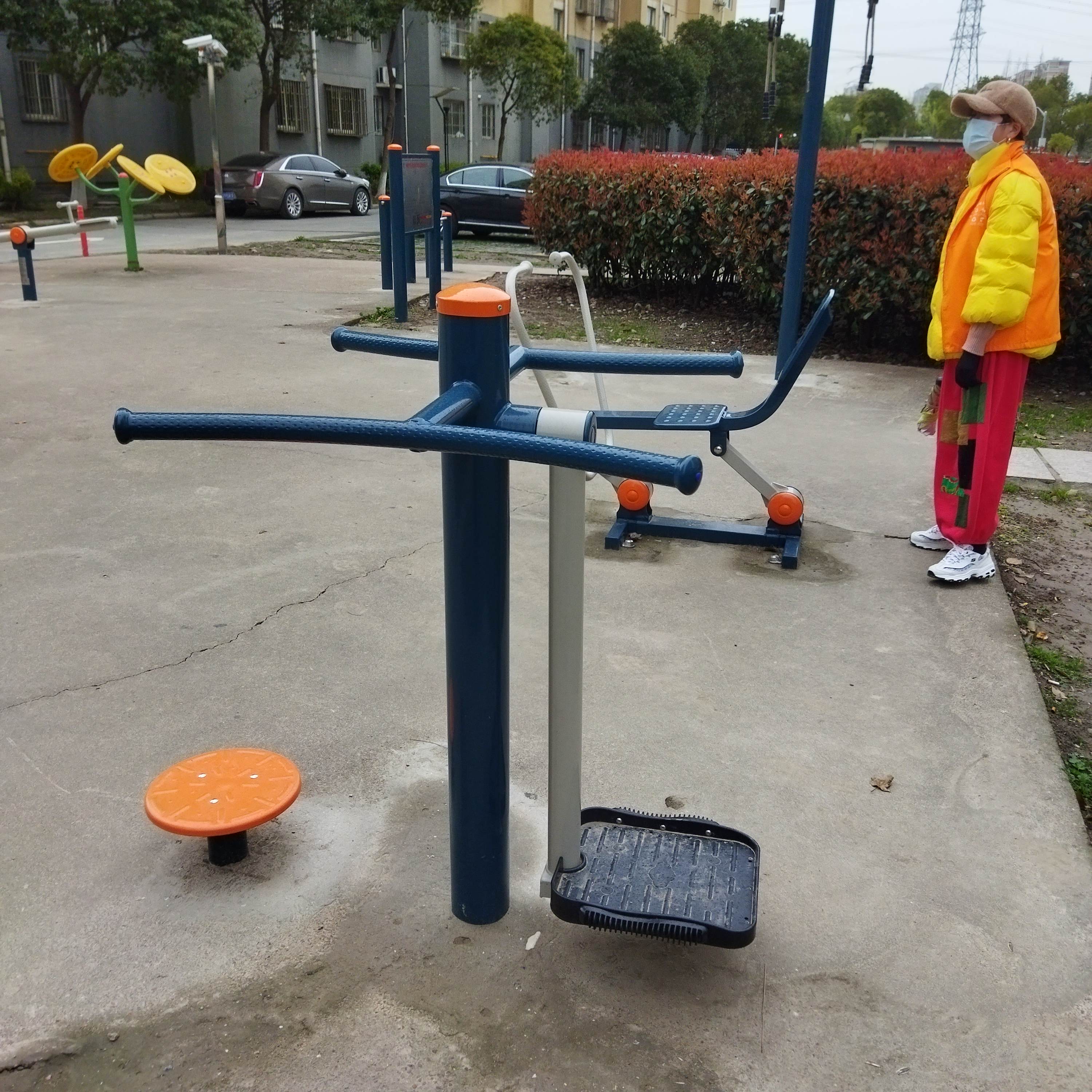康桥月苑北区市民益智健身点