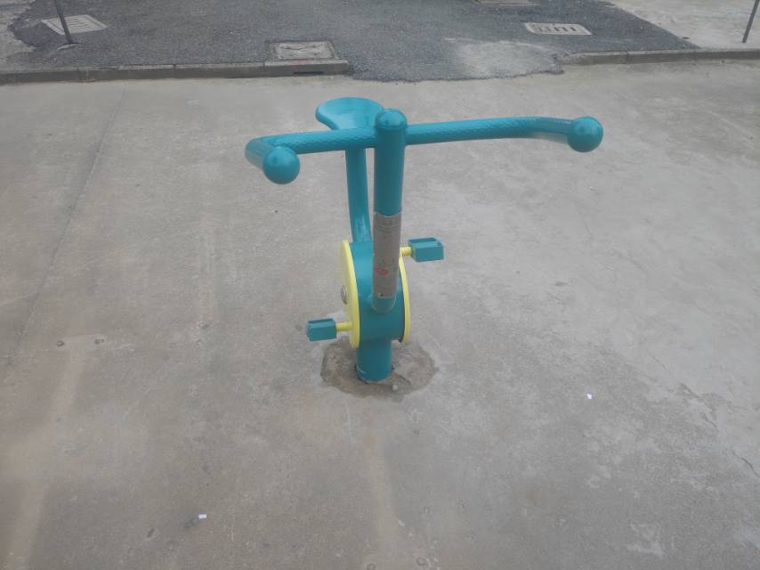 健身车