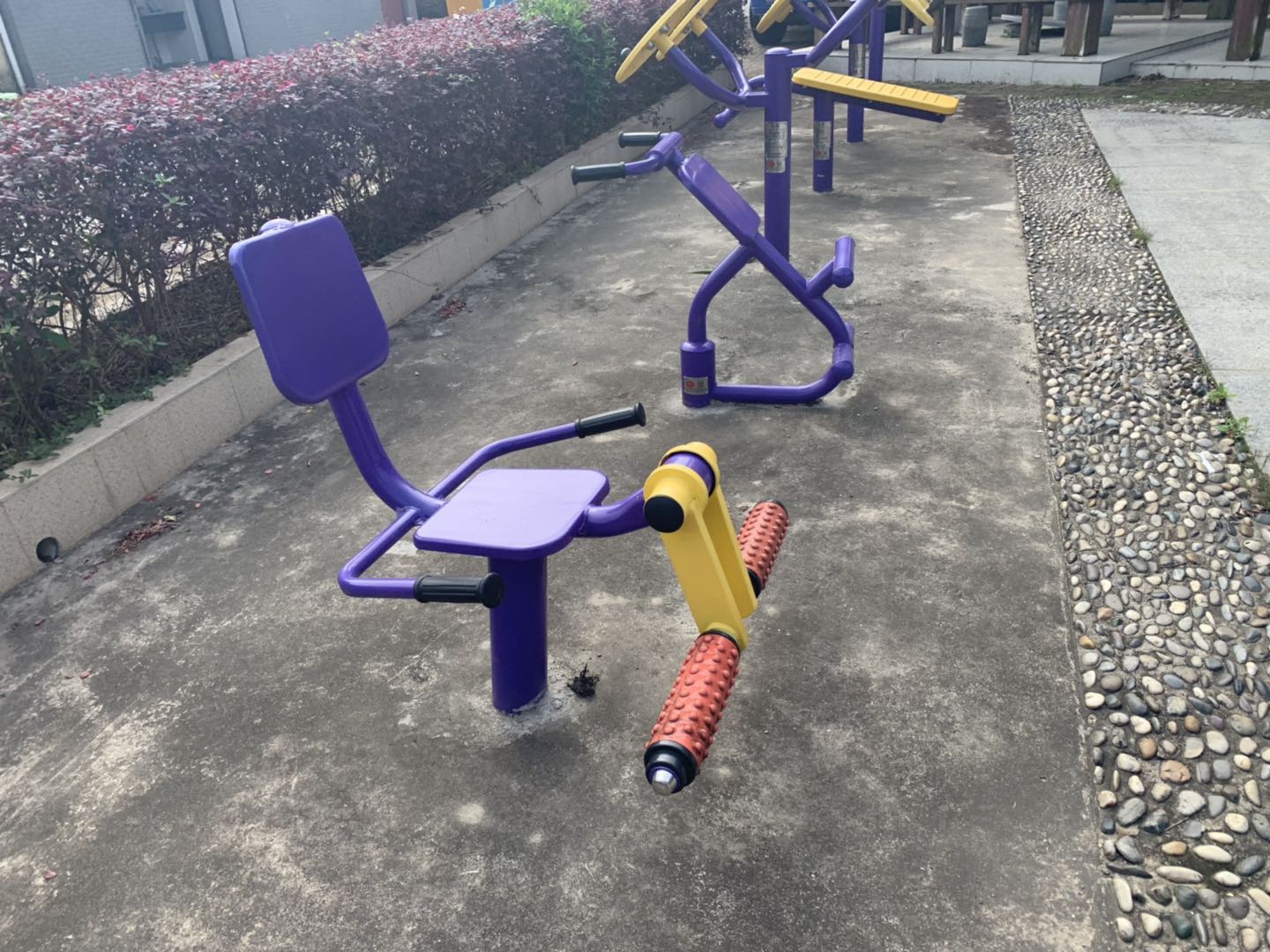 膝关节训练器