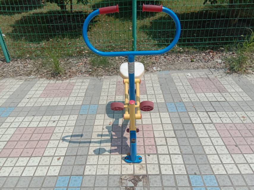 腰力锻炼器