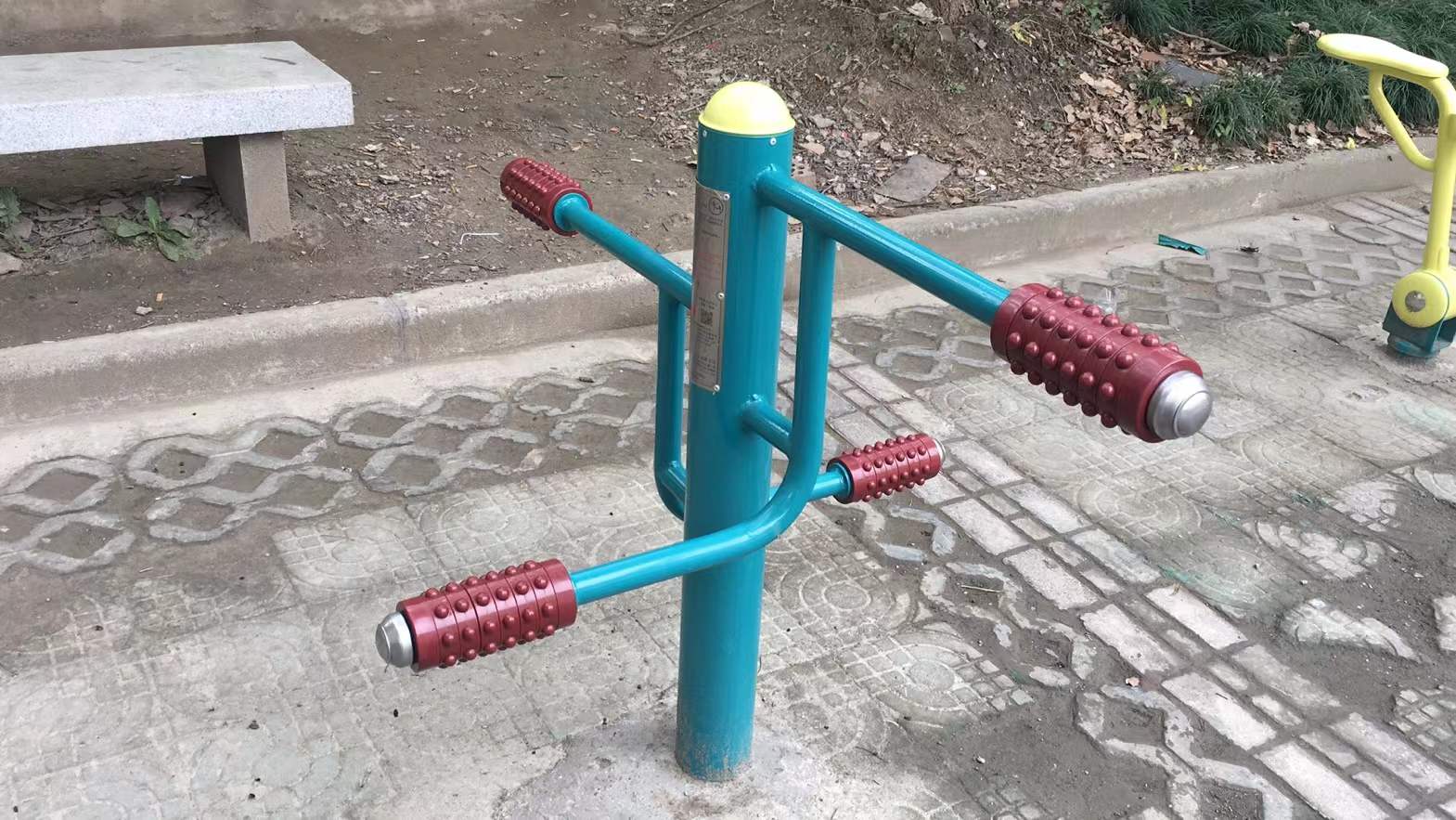 四级压腿按摩器