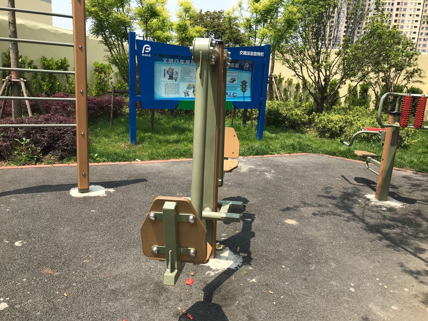 蹬力器