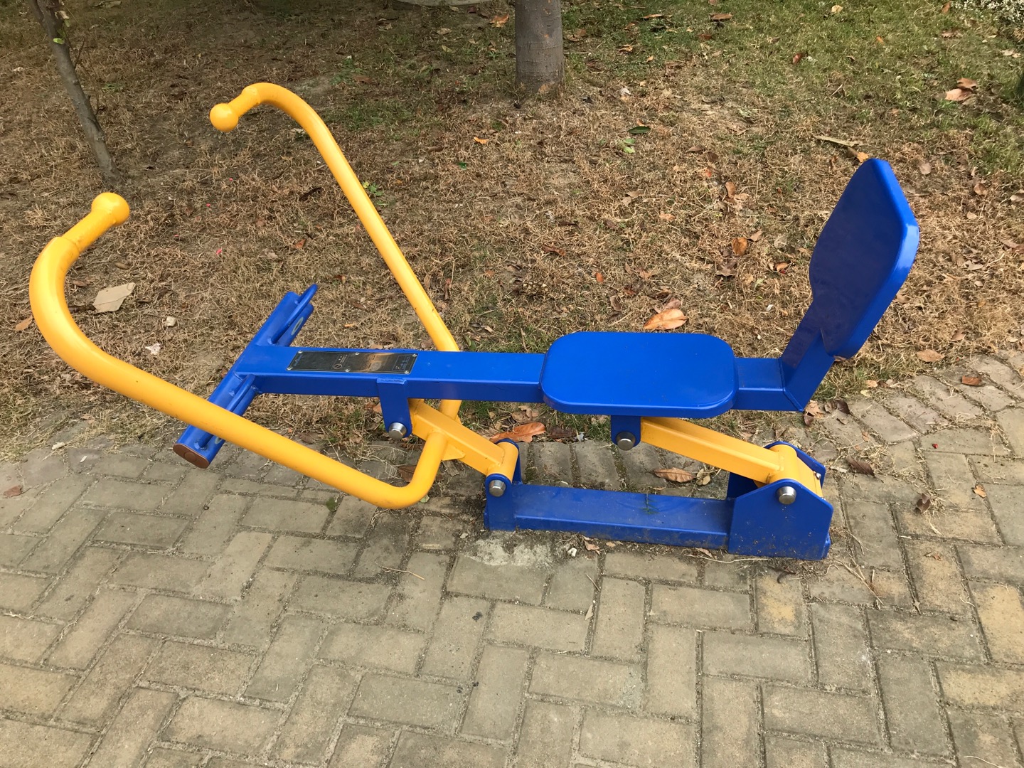 划船器