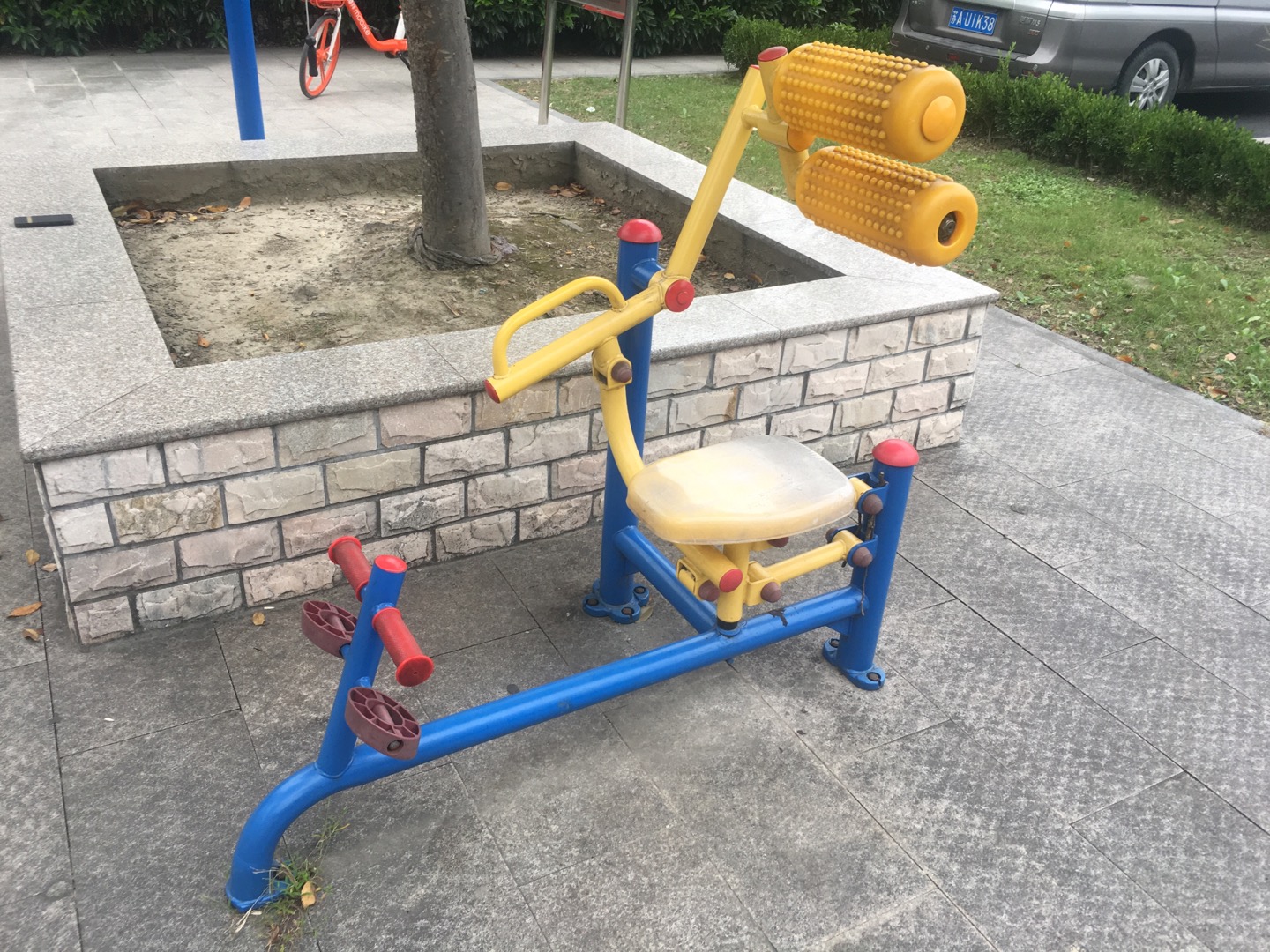 自重腰腹器
