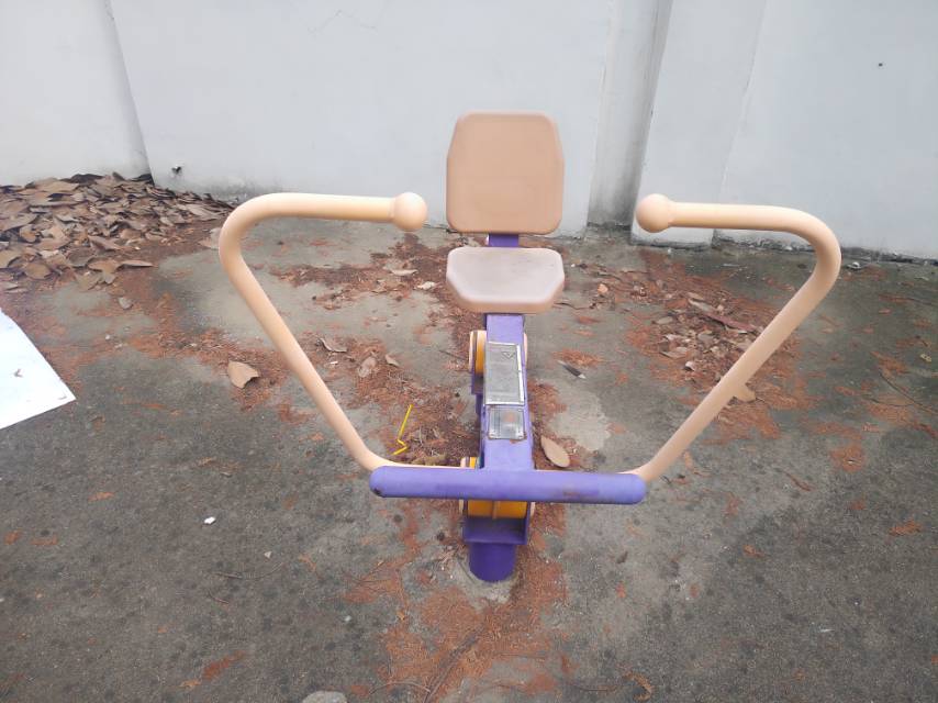 划船器