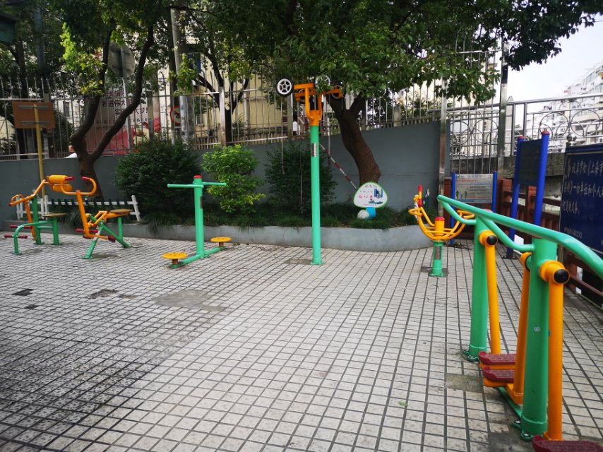 梅陇二居健身点C点