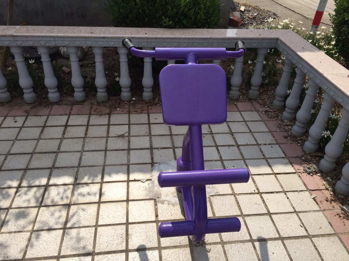 背肌训练器