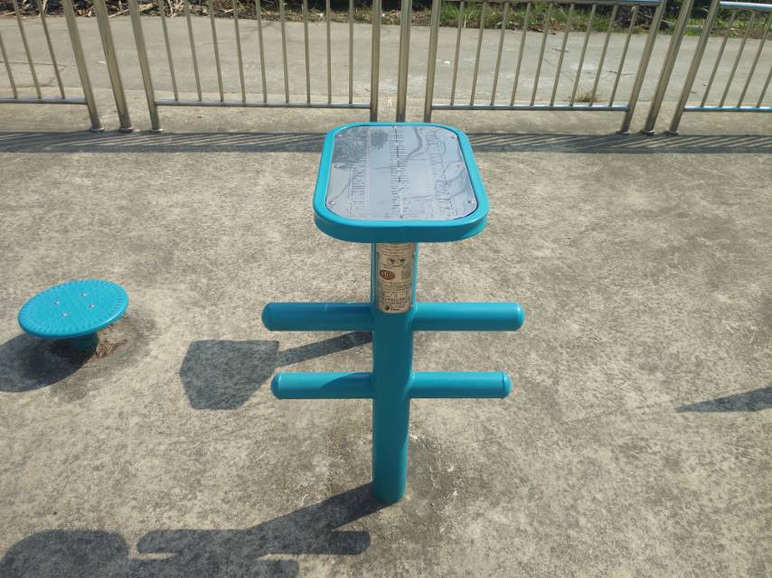柔韧训练器