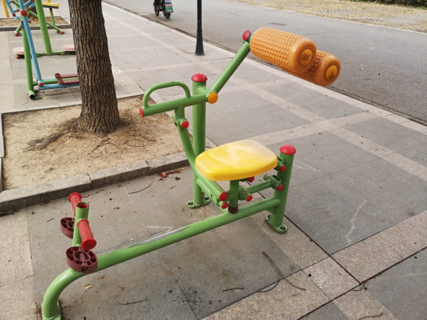 腹背锻炼器