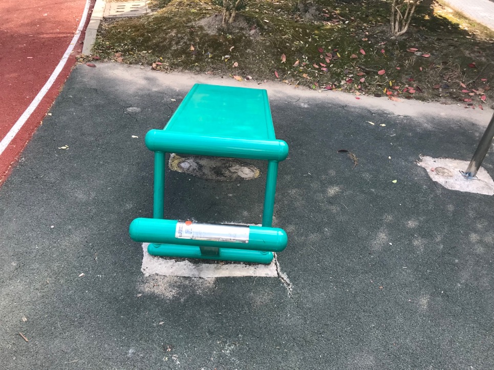 仰卧起坐板