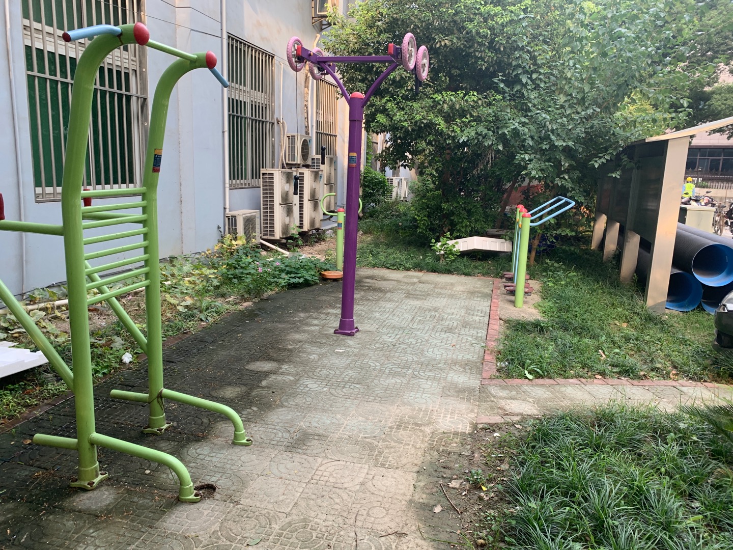 舜龙公寓健身点